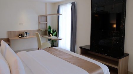 Aimas Hotel & Convention Center