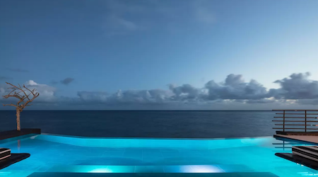 White Exclusive Suites & Villas